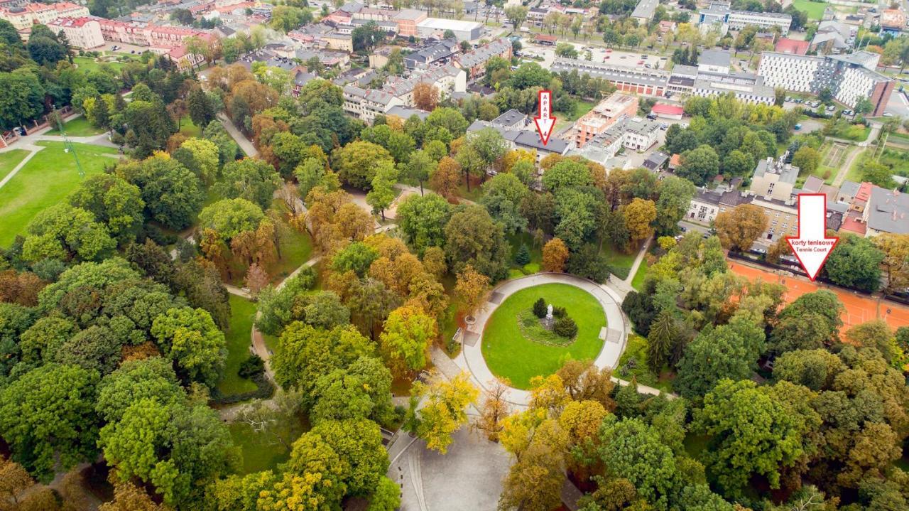 Apartamenty Czestochowa Eu "Parking Gratis" Exteriör bild